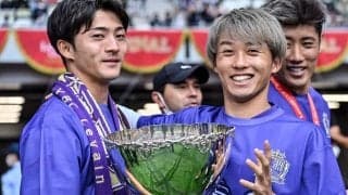 「モリシめっちゃ食うやんワンパクかよ」J1広島が4選手の「食事姿」を公開すると、ファンの視線はメニューに集中！ 「イチゴたくさんなの可愛すぎる」「めっちゃサツマイモ」など、それぞれの好みに指摘の声