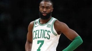 セルティックスのジェイレン・ブラウンが顔面骨折のため無期限の離脱に