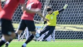 「一人で無理やり防ぐということもできるんでしょうけど」川崎GK上福元直人が名古屋戦で見せたプレーの根源。コーチングに込めた「声への想い」【川崎・期待の新戦力(3)】