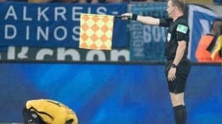 VARでそこまでやる必要が本当にあるのか？「3D」採用によるオフサイド判定