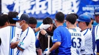 DeNA紅白戦で騒然…森が頭部死球でうずくまる　マウンドの左腕坂本は動揺の表情