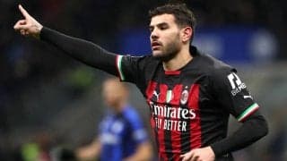 「二度見した」笑顔満点？ミランのテオ・エルナンデスが大胆イメチェン！ 金髪ボウズにあの絵文字を添えて