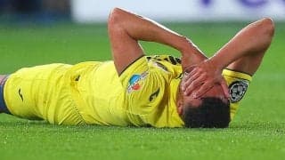 バルセロナ戦で負傷交代のコクランが右ヒザACLの断裂で今季絶望に…