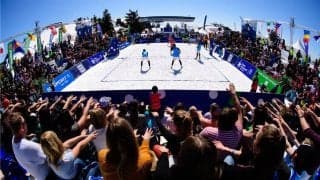 スノーバレーボールのエキシビションマッチを蔵王で開催