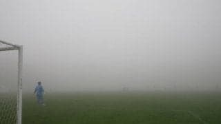 チェルシーを相手に「ただ一人で15分間戦い続けた男」【雨以上に困難な「五里霧中」なサッカーの物語】(2)