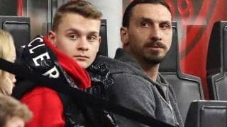 イブラヒモビッチが実の息子と親子共演！ミランの練習試合でタッグ組む