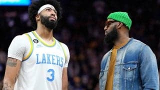 レイカーズの未来に暗雲…レブロンが相棒のデイビスとヘッドコーチに不満を抱いている？