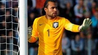 薄氷のJ1残留、攻守の軸退団…ベースそのままに得点力アップで上位目指す【J1開幕直前ガイド|京都サンガF.C.】