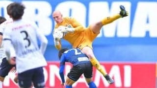 中村俊輔は「チェスの名手のよう」。GKブローダーセンが語った思い出「ボールを止めたことよりも、ネットから取り出すことのほうが多かった」