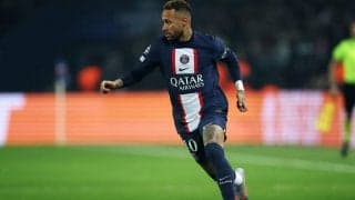 「エグい曲がり方してる」「痛々しい」ネイマールの足首がぐにゃり…負傷シーンにファン衝撃「これはヤバそう」