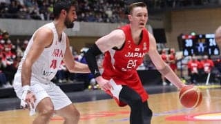 日本、格上イランに快勝で予選6勝目…ホーキンソン＆“現役大学生”金近廉が鮮烈デビュー