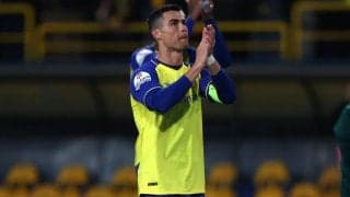 「キング・ロナウド！」C・ロナウドが帯刀に伝統服で舞う！ サウジの建国記念日祝う「特別な経験だった」