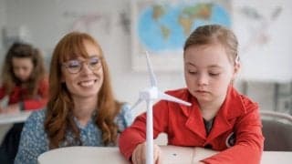 インクルーシブ教育を通常学級で行うには？実践例やヒントを紹介