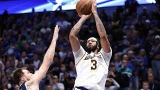 27点差を挽回したレイカーズ、決勝弾を沈めたデイビスはバンダービルトの働きを絶賛