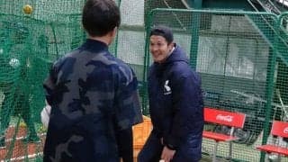 「強い打球＝上から叩く」は間違い　元燕の巧打者が教える強いライナーの打ち方