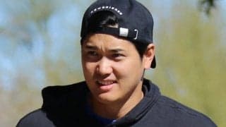 【MLB】リボン結びにファン歓喜「想像したら可愛い」　大谷翔平の全身黒色コーデに「好き」