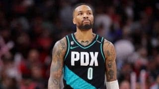 1試合70得点以上を挙げた8人目の選手となったリラード…NBA選手たちの反応は？