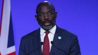 「世界で一番サッカーが上手い大統領」リベリアのジョージ・ウェア大統領のサッカースキルにファンも驚き！「技術はいくつになっても衰えない」