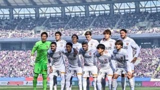 「ヤバいカッコ良すぎる」浦和レッズが「新オフィシャルスーツ」販売で、選手・監督の着用集合写真公開！ 100名限定とレア度高めの11万円オーダースーツ