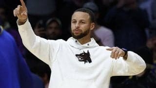 ウォリアーズのステフィン・カリーが左足のケガから来週中にも戦列復帰へ