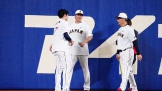大谷翔平に朗希もメロメロ…奇跡の“じゃれあい”2ショットに歓喜「胸いっぱい」