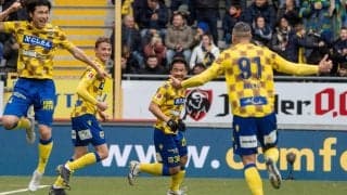 岡崎慎司が得意のヘッドで今季2点目！ チームは首位ヘンクとのダービーで2度追いつきドロー《ジュピラー・プロ・リーグ》