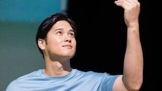 大谷翔平は「欲と戦っています」　コーセーCMで“大敵”に挑む…さわやかコーデも披露
