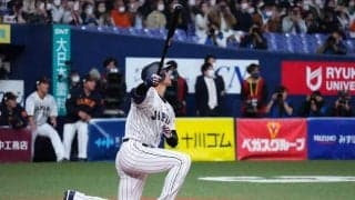 大谷翔平はなぜ規格外のHRを打てるのか？　評論家が見る“膝付き弾”に詰まった極意
