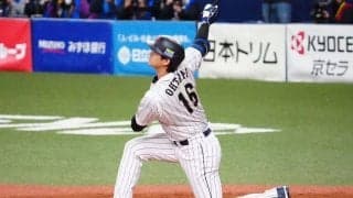 「大谷がおかしいだけや」　“膝つき弾”浴びた右腕に同情の声「すごい球投げてる」