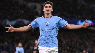 マンチェスター・シティFWアルバレスらの英語教師が“美しすぎる”と話題！「数人の選手の彼女が嫉妬に狂った」