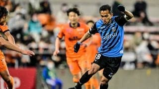 「あれを決めるのか…さすがだな…」川崎・チャナティップの「ビューティフルゴール」が大絶賛！ 左クロスをダイレクトボレー！