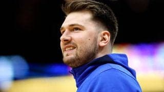 左太ももの痛みでペリカンズ戦を途中退場したドンチッチ…MRI検査では“異常なし”