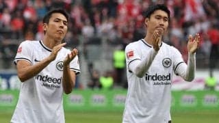 鎌田と長谷部の鬼ごっこ！少年のように笑顔で追いかけ合う姿が反響「混ざりたい」「なんだこのかわいい戯れは」