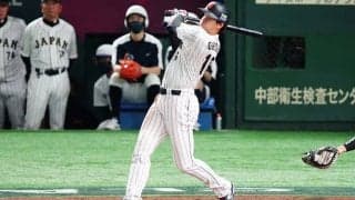 大谷翔平、175キロ右翼線二塁打で2戦連続安打　吉田の犠飛で6点目の生還、ドーム喝采