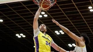 後半ペースをつかんだSR渋谷が群馬を振り切る…ケリーを筆頭に4名が2ケタ得点