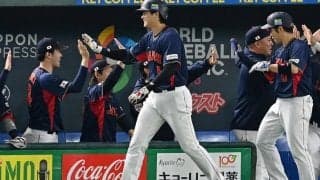 侍ジャパン、大谷翔平の“看板直撃弾”に米メディアも興奮「オオタニは自分の看板に向かって打った！」