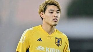 「難しいボレーだけど上手かった！」堂安律がブンデスで「勝ち越し決勝ゴール」決めた！ 左クロスにダイレクトで合わせたボレーシュート