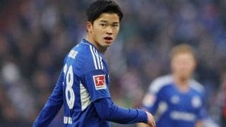 シャルケ、右足首のケガで欠場が続く上月壮一郎の手術を発表