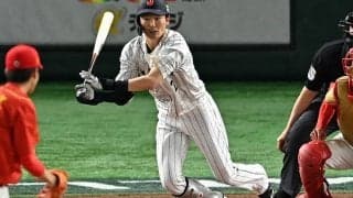 去る栗林と残った源田、侍ジャパン14年ぶりの大会中選手入れ替え