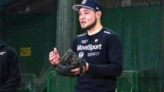 ゴロ捕球のポイント…歩数は少なく歩幅は大きく　“米国流コーチ”の守備上達術