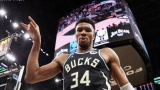 バックスが今季リーグ最速でプレーオフ進出決定も、ヤニスは「謙虚なままでいなきゃ」