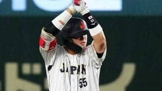 村上宗隆、栗山監督に“謝罪”「悩ませてしまった」　4番として結果出ず「凄く苦しい」