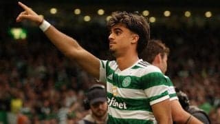 10人のハイバーニアンに逆転勝利のセルティックが公式戦14連勝！旗手は前半に負傷交代…《スコティッシュ・プレミアシップ》