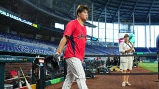 村上宗隆が感慨「夢見た場所」　憧れのメジャー球場で打撃快音、大胆シフト練習も