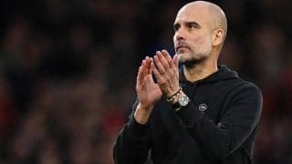 カンプ・ノウにペップ来訪！クライフ夫人とともに大歓迎受け、クラシコ100勝見届ける