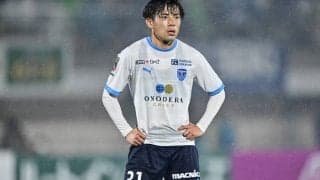 「ジョジョ立ち」「クセが強すぎ」横浜FC選手による似顔絵選手権に「今回レベルが高い」の声も、視線を集めたのは24歳新加入MF！ オリジナリティあふれる筆力披露