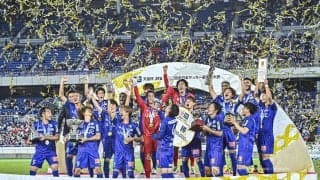 「全部欲しい」6年ぶりに復活の「富士山ダービー」で、甲府と清水の因縁のコラボグッズ発売！ 霊峰をバックにした記念デザイン