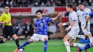 「一人ウイイレ」「うますぎやろ」三笘薫が見せた、ウルグアイ戦での「独走ドリブル→完璧スルーパス」場面に称賛の声！ 公開された映像は5.7万回超えの再生回数