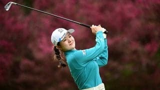 【女子ゴルフ】川﨑春花が単独トップ、1打差に地元でツアー初V狙う山内日菜子、比嘉真美子　アクサレディスゴルフ2日目