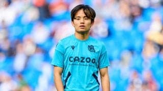 「着せられてる感(笑)」「なんかかわいい」ソシエダが久保建英いじり、帯刀袴姿が注目の的に「ごめん。笑った」